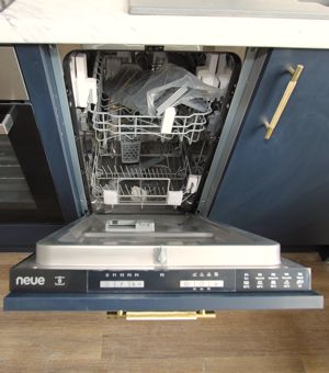 Photo 5- click for photo gallery